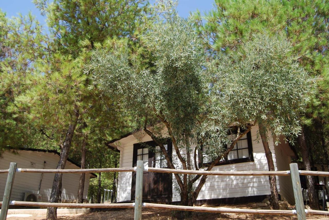 Camping Valdearenas Iznájar Exterior foto