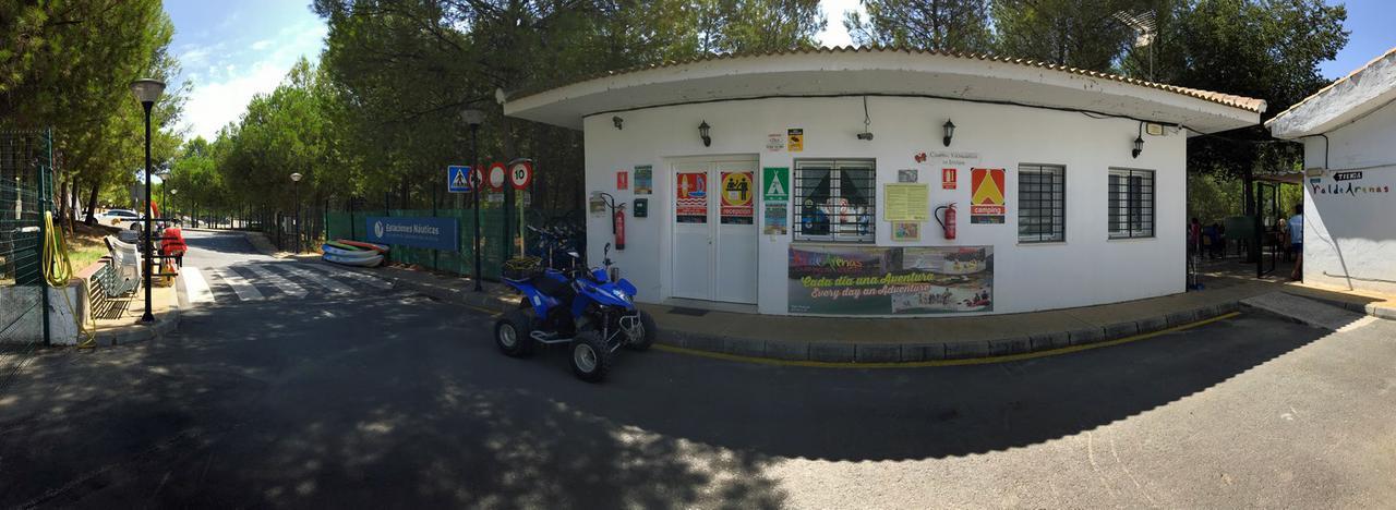 Camping Valdearenas Iznájar Exterior foto